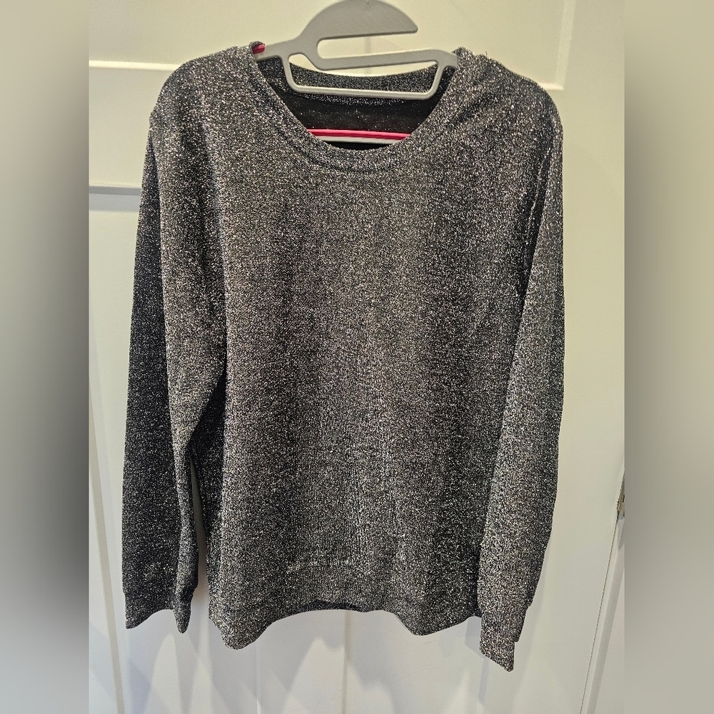 Metallic Black Silver Shimmer Knit Sweater Long Sleeve Holiday Party Top Size M